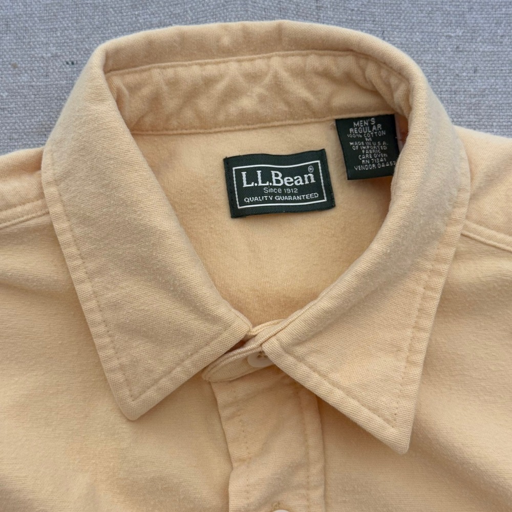 LL Bean Mens Chamois Cloth Shirt Medium Yellow Long Sleeve Cotton Button Down